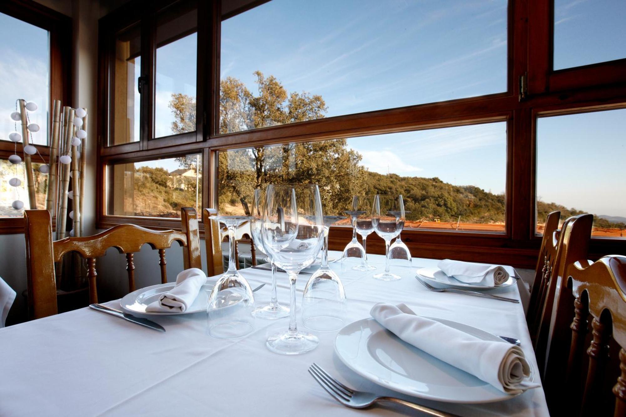 Hotel Restaurante Port D'아헤르 외부 사진